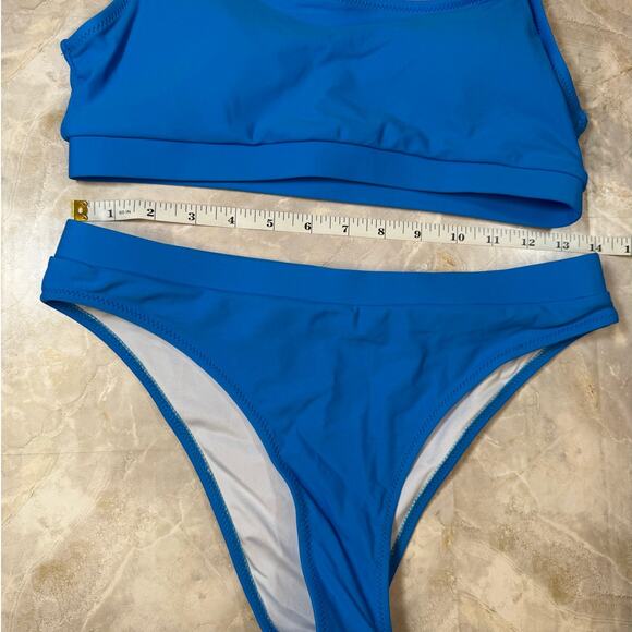 NWOT Bright Blue Scoop Neck Bikini Set – Medium | Sporty Two-Piece Swimsuit - Picture 5 of 8